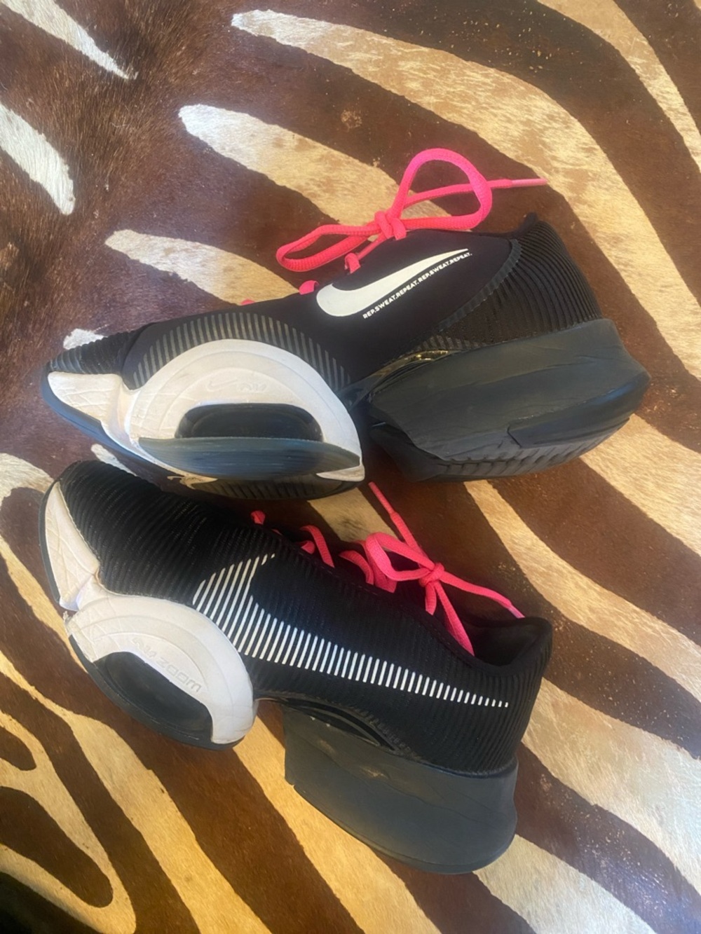 Nike superrep 6.5 Women's Performance Running Shoes - Black with Pink Laces